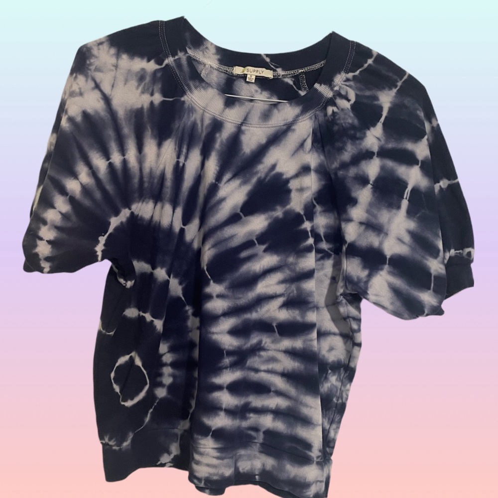 Z Supply Cropped tie dyed sweatshirt size small